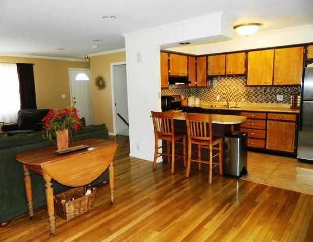 635 N Johnson St, Warsaw, IN 46580 photo 5