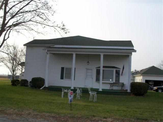 8833 N Old Sr 15, Leesburg, IN 46538 photo 2