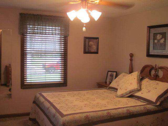 1689 S Redwood Rd, Warsaw, IN 46580 photo 10
