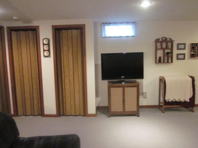 1689 S Redwood Rd, Warsaw, IN 46580 photo 22