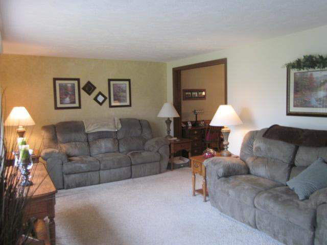 1689 S Redwood Rd, Warsaw, IN 46580 photo 8
