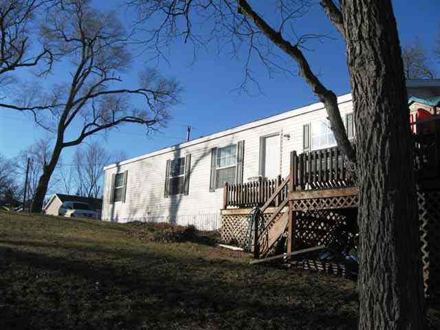 163 Ems D21 Ln, Syracuse, IN 46567 photo 3