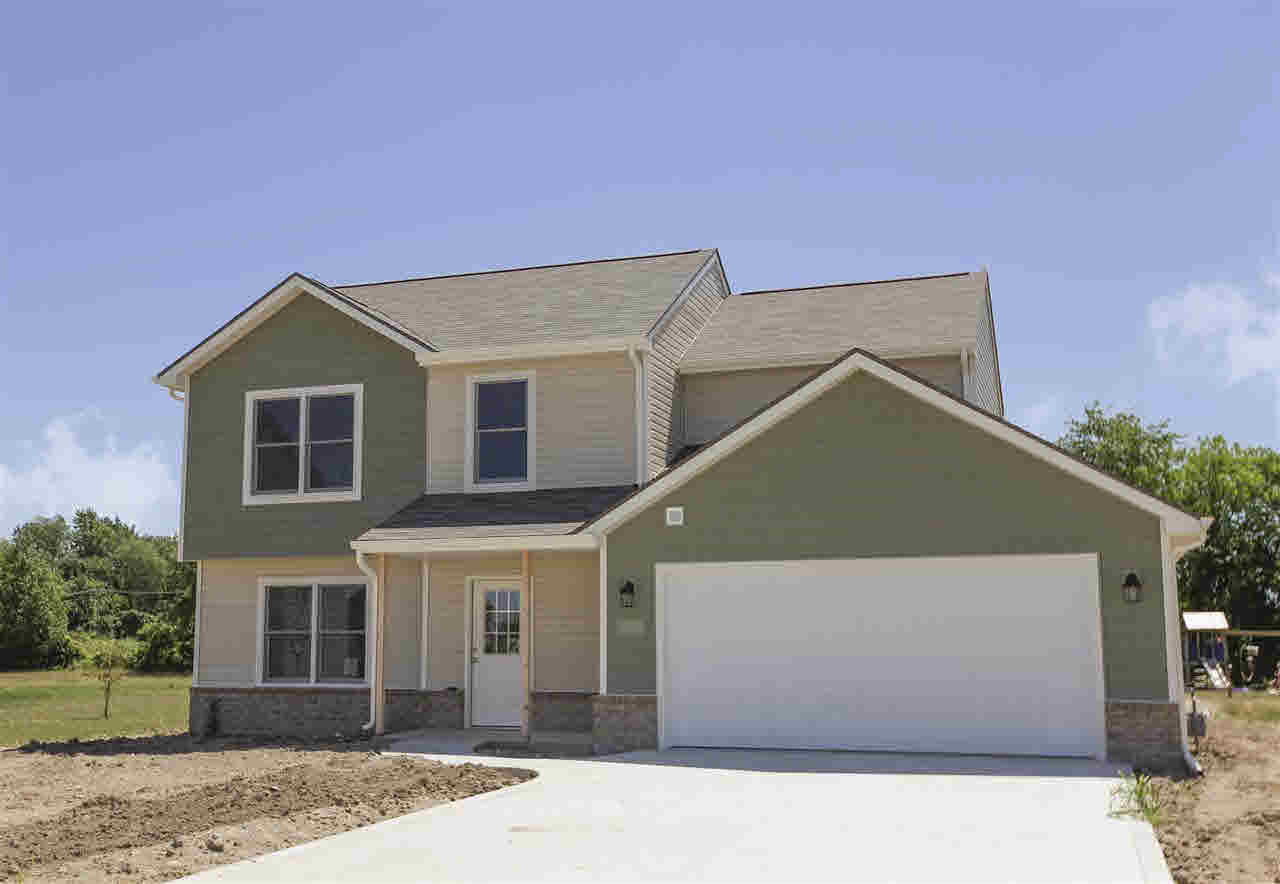 105 Kemar St, Wakarusa, IN 46573 photo 1