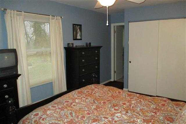 2855 Acorn Ct, Warsaw, IN 46582 photo 9