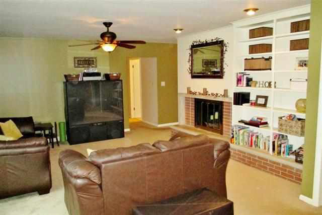 2855 Acorn Ct, Warsaw, IN 46582 photo 4