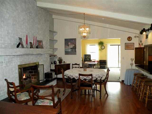 6787 E Cornelius Rd, Syracuse, IN 46567 photo 3