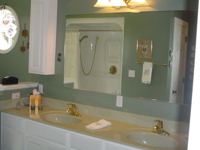 6883 E Waco Dr, Syracuse, IN 46567 photo 9