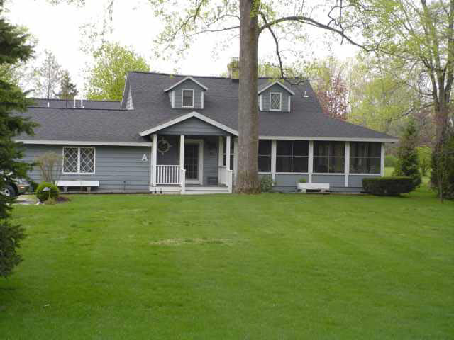 6883 E Waco Dr, Syracuse, IN 46567 photo 1