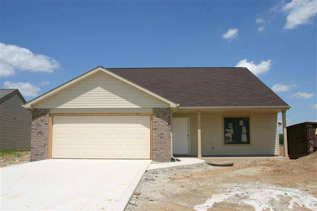 1403 Pike Dr, Bristol, IN 46507 photo 1