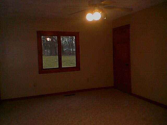 618 E Northshore Dr, Syracuse, IN 46567 photo 5