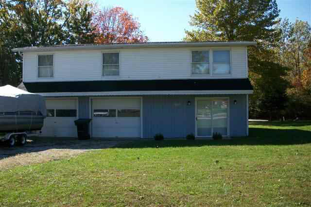 7927 E Cherokee Rd, Syracuse, IN 46567 photo 1