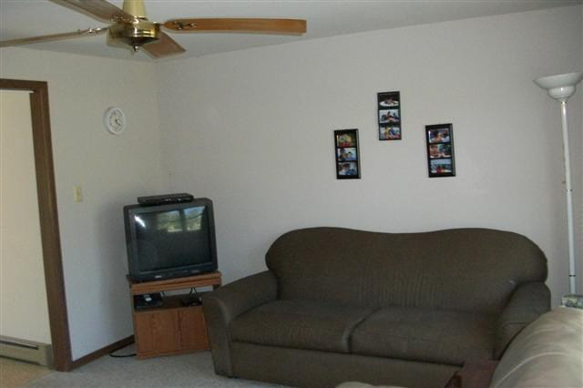 7927 E Cherokee Rd, Syracuse, IN 46567 photo 6