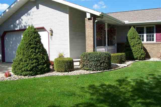4572 E Fox Run Dr, Syracuse, IN 46567 photo 2