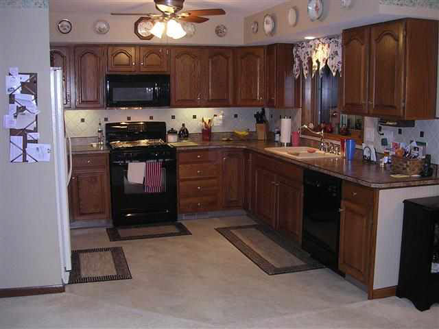 4572 E Fox Run Dr, Syracuse, IN 46567 photo 4
