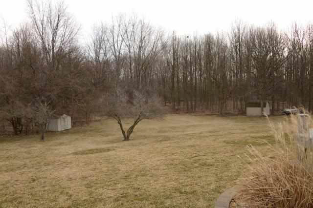 1728 S Walnut Dr, Warsaw, IN 46580 photo 5
