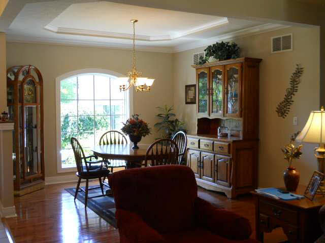 1832 S Woodfield Trl, Warsaw, IN 46580 photo 6