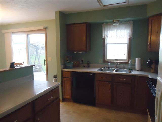 3397 S 575 E, Pierceton, IN 46562 photo 4