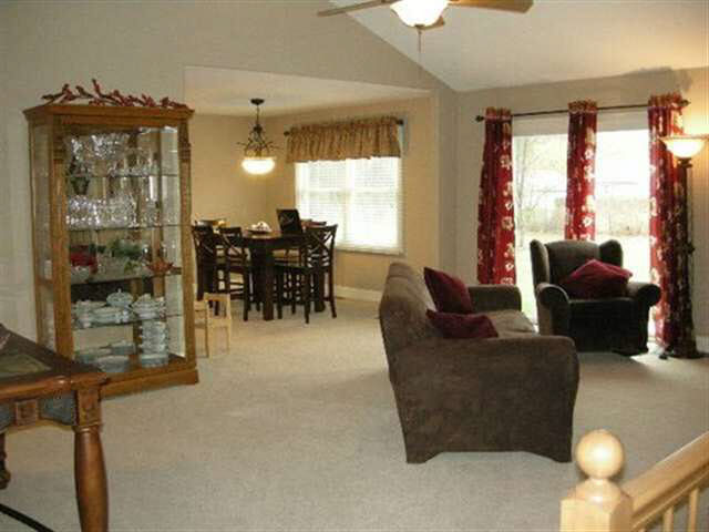 1583 Hawthorne Ct, Winona Lake, IN 46590 photo 5