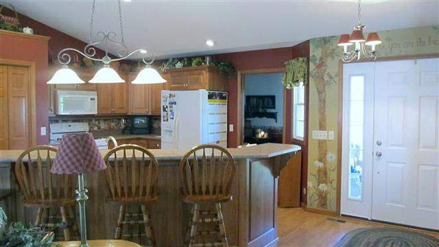 1125 N Santorini Dr, Warsaw, IN 46580 photo 2