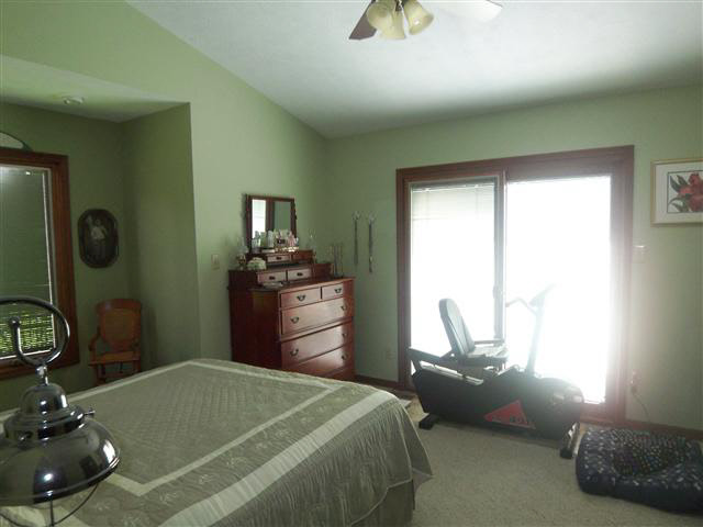 55 Ems B20b Ln, Pierceton, IN 46562 photo 11