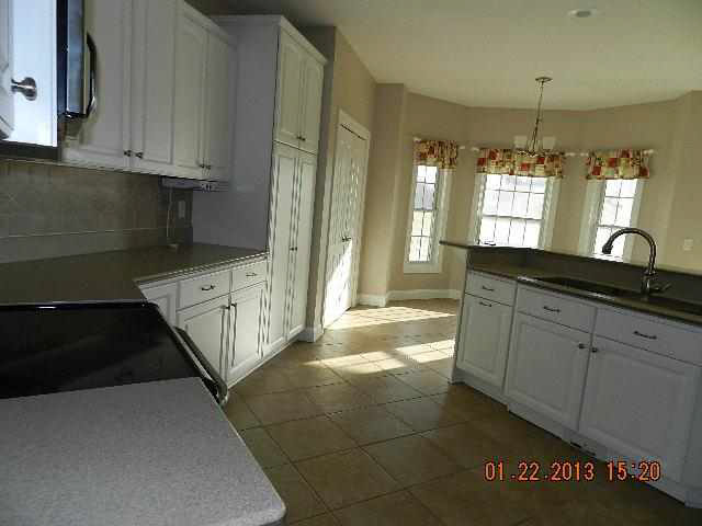 6325 E 450 N, Leesburg, IN 46538 photo 2