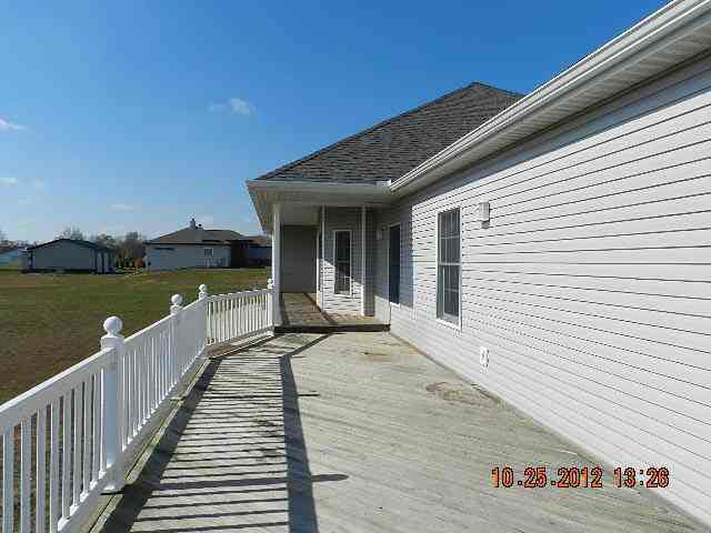 6325 E 450 N, Leesburg, IN 46538 photo 14