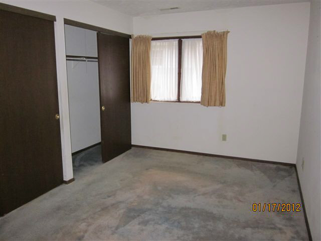 6408 N 300 E, Leesburg, IN 46538 photo 6