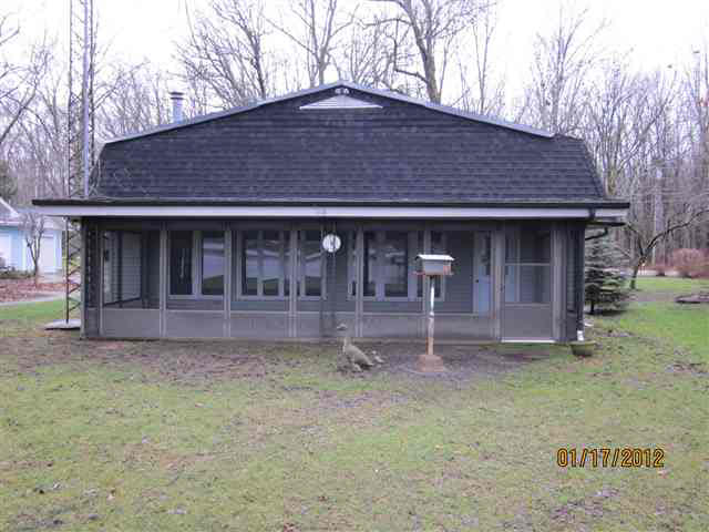 6408 N 300 E, Leesburg, IN 46538 photo 1