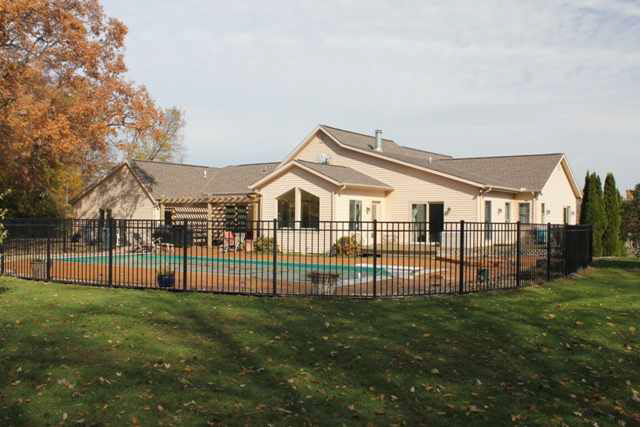 2406 Westwood Rd, Winona Lake, IN 46590 photo 2