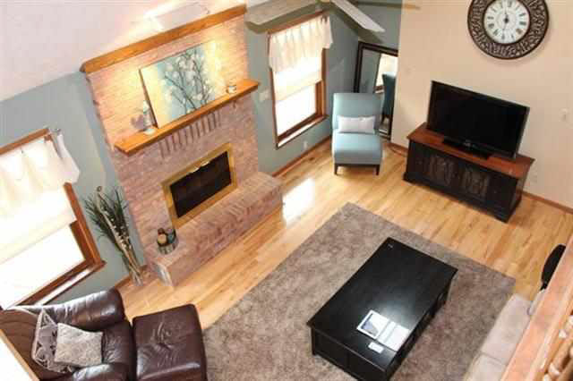 4069 E Lakeview Trl, Leesburg, IN 46538 photo 5