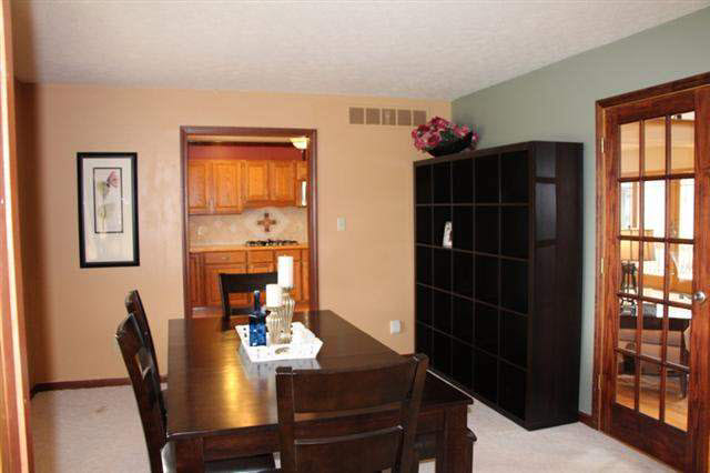 4069 E Lakeview Trl, Leesburg, IN 46538 photo 7