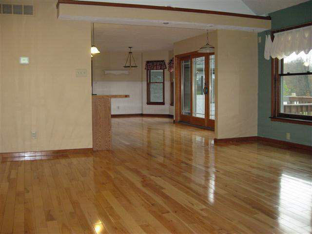 4069 E Lakeview Trl, Leesburg, IN 46538 photo 13