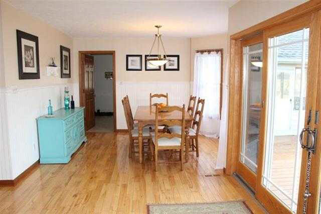 4069 E Lakeview Trl, Leesburg, IN 46538 photo 3