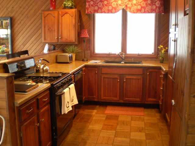 8112 E Quiet Harbor Dr, Syracuse, IN 46567 photo 9