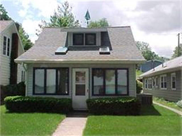 8858 E Hatchery Rd, Syracuse, IN 46567 photo 1