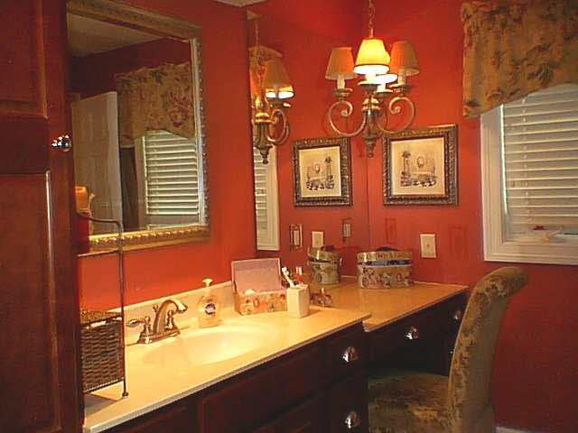 8193 E North Rd, Syracuse, IN 46567 photo 10
