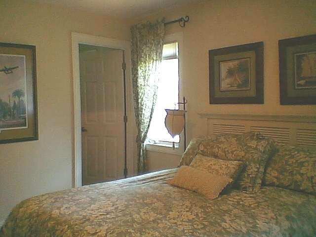 8193 E North Rd, Syracuse, IN 46567 photo 11