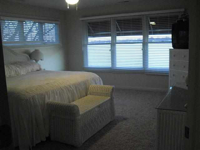 5993 E Island Ave, Syracuse, IN 46567 photo 8