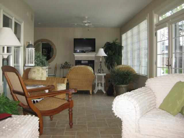 11554 N Waco Point Dr, Syracuse, IN 46567 photo 5