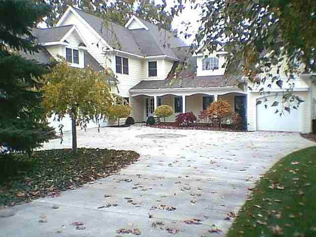 1259 E Northshore Dr, Syracuse, IN 46567 photo 1