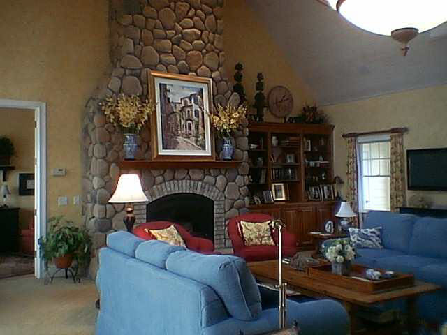 1259 E Northshore Dr, Syracuse, IN 46567 photo 2