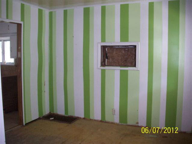 707 Thomas St, Elkhart, IN 46516 photo 3