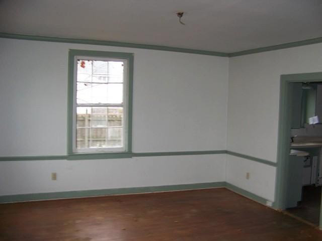 319 N William, South Bend, IN 46601 photo 2