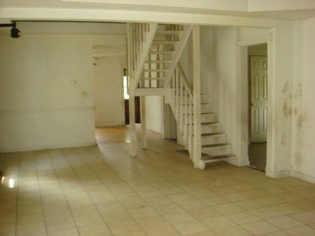 2220 Bertrand St, South Bend, IN 46628 photo 2