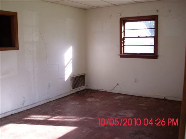 4415 Taney Pl, Gary, IN 46408 photo 4