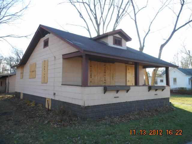 1511 W Indiana Ave, Elkhart, IN 46516 photo 3