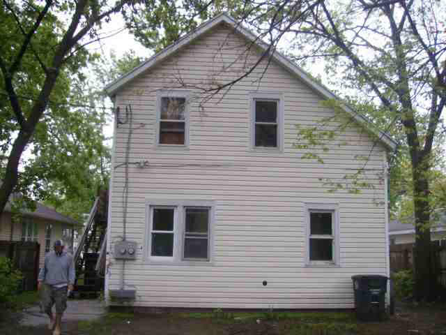 1146 Fox, South Bend, IN 46613 photo 2