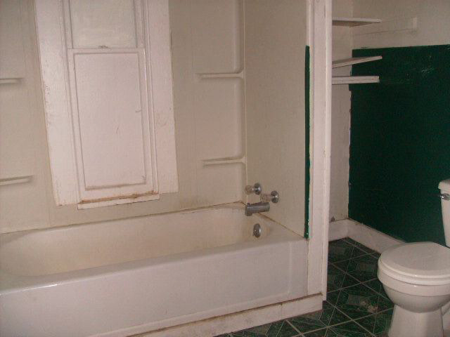 1146 Fox, South Bend, IN 46613 photo 4