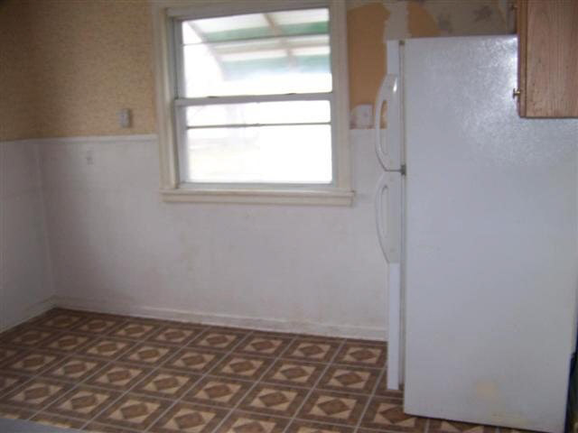 738 S Lake St, South Bend, IN 46619 photo 9