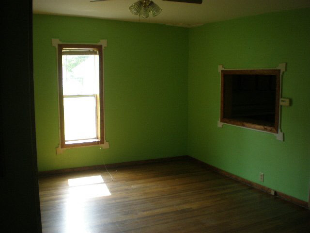 202 S Nappanee St, Nappanee, IN 46550 photo 2
